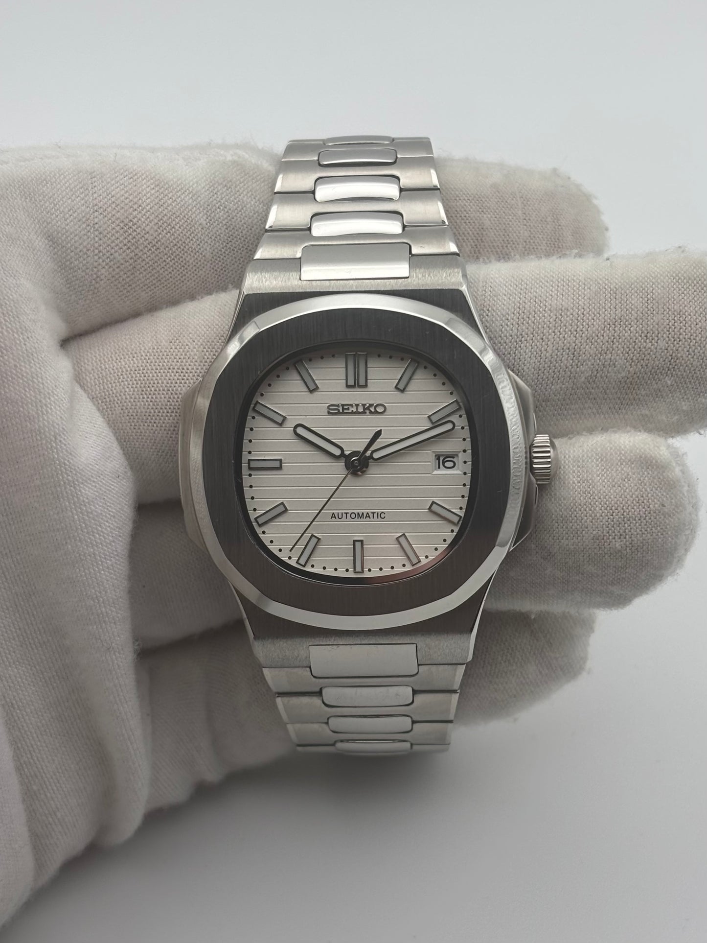 Seiko mod | Nautilus Blanche